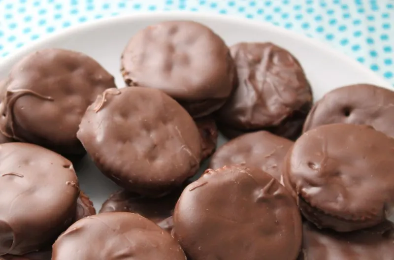 peanut butter patties recipe - Splendry