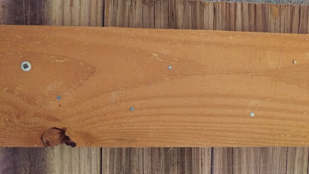 How to Turn Old Fence Pickets into Wall Art 6