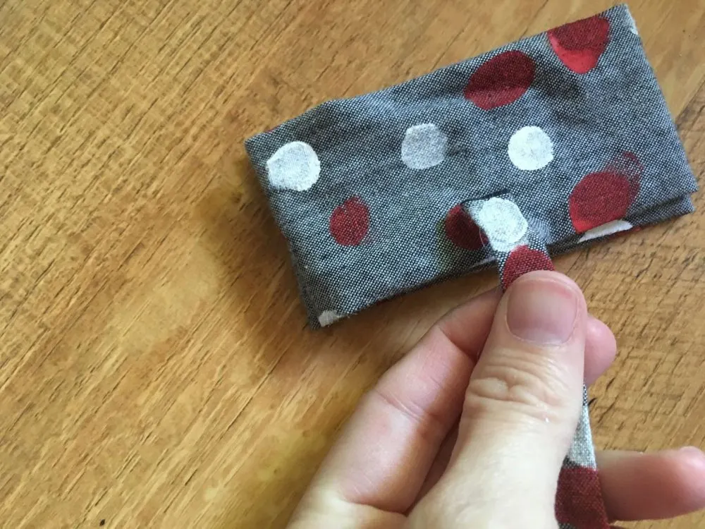 DIY No-Sew Bow Tie for Dad - gluing fabric