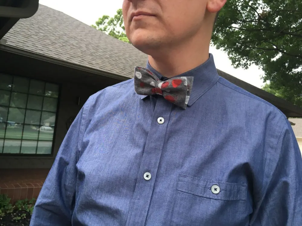 DIY No-Sew Bow Tie for Dad tutorial 