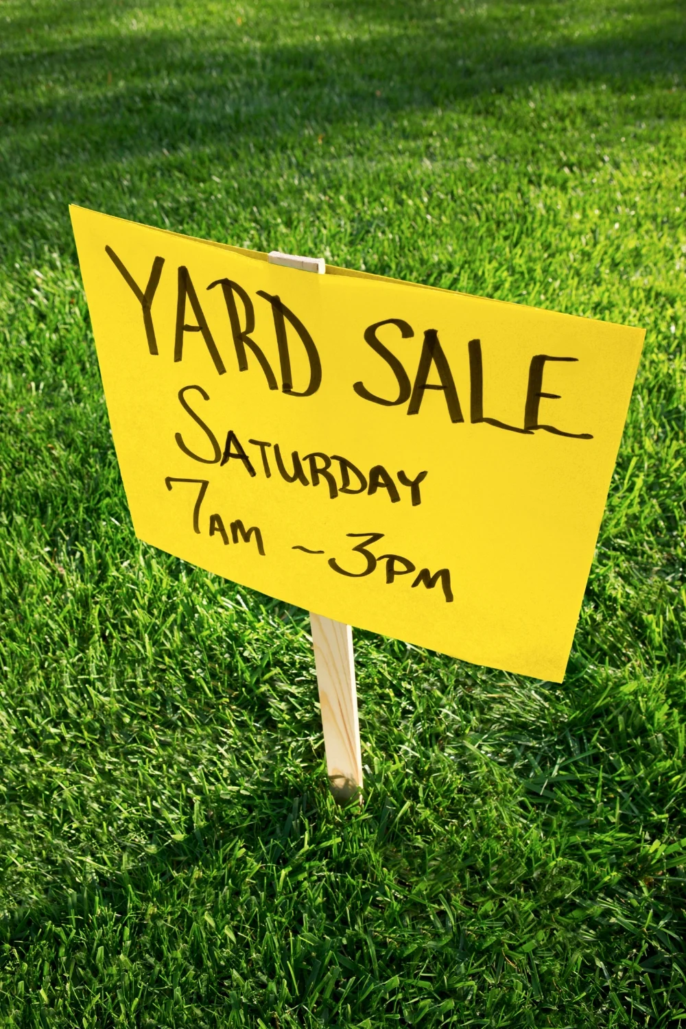 garage sale tips - Splendry
