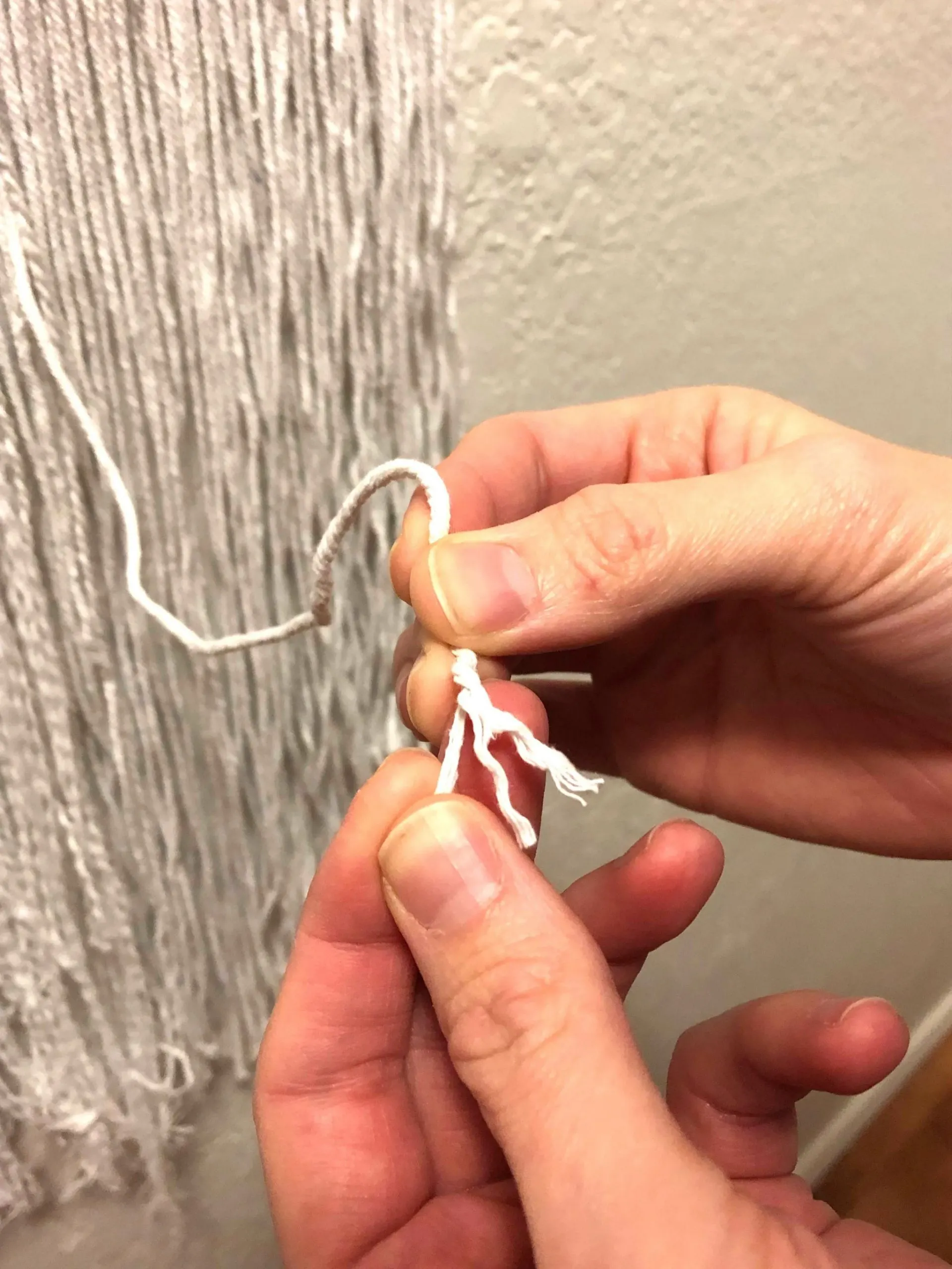 how to make a macrame wall hanging - Splendry