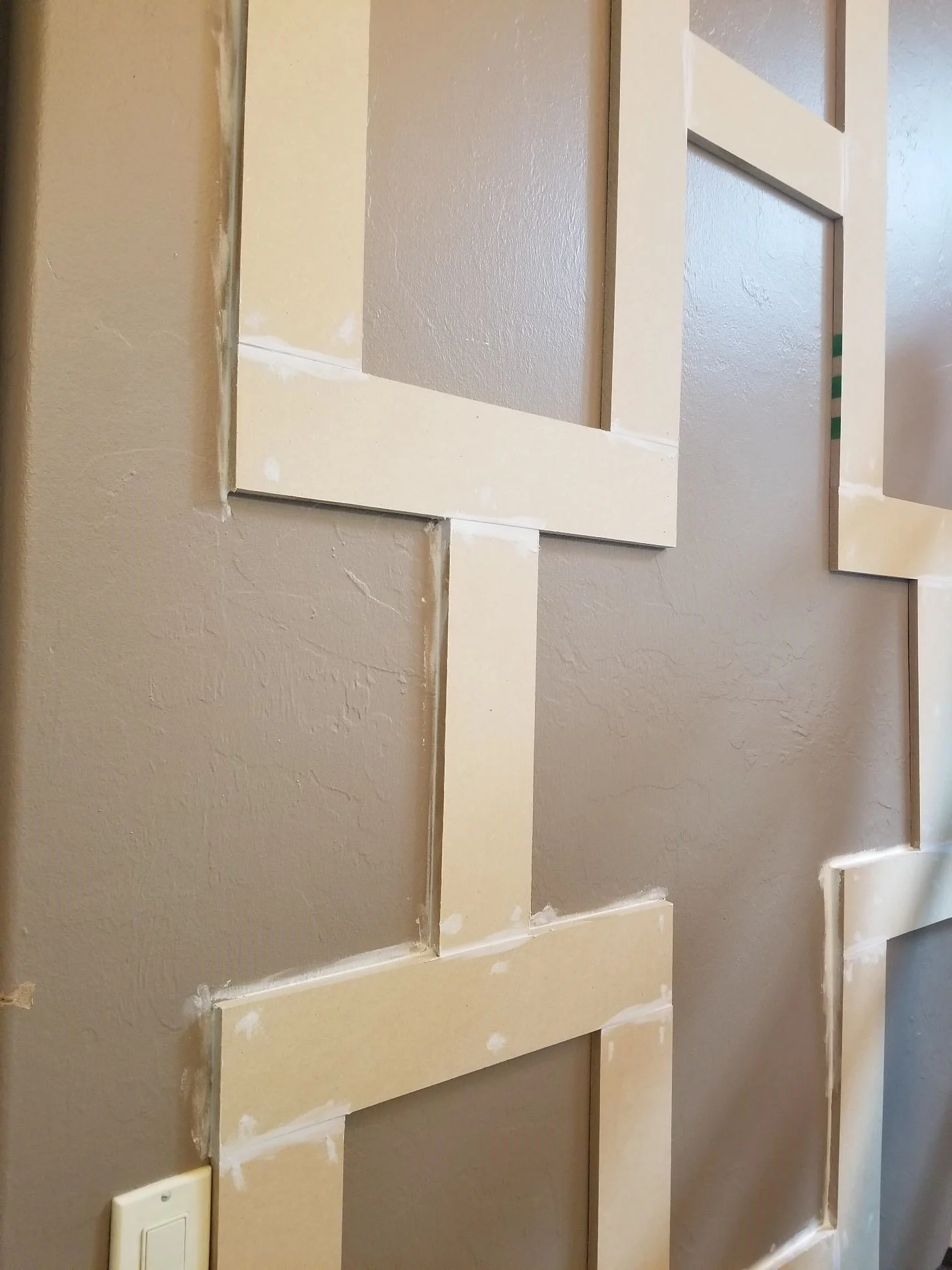 making an accent wall - Splendry