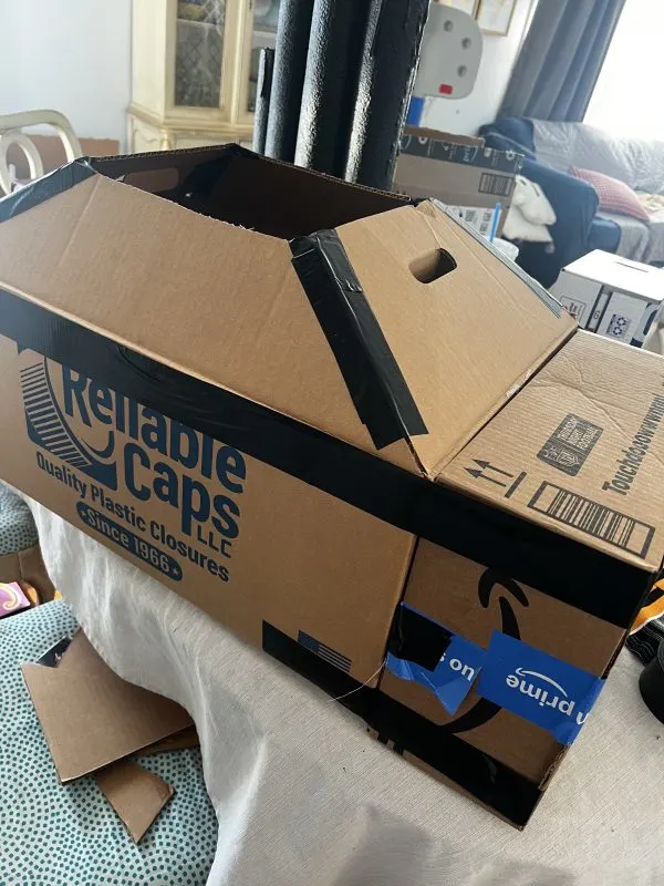 DIY car made from carboard boxes